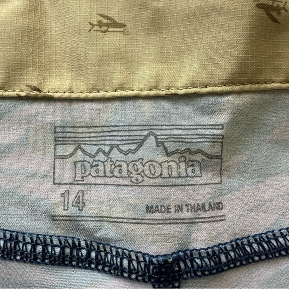 Patagonia Womens size 14 Stretch Hydropeak Boardshorts Swimwear Floral Blue - Picture 5 of 10